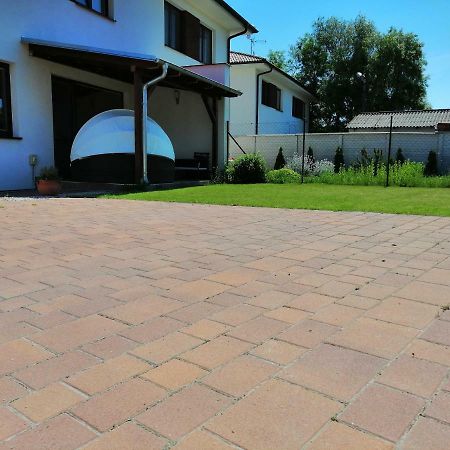 Apartment J&D Dunajska Streda Ngoại thất bức ảnh