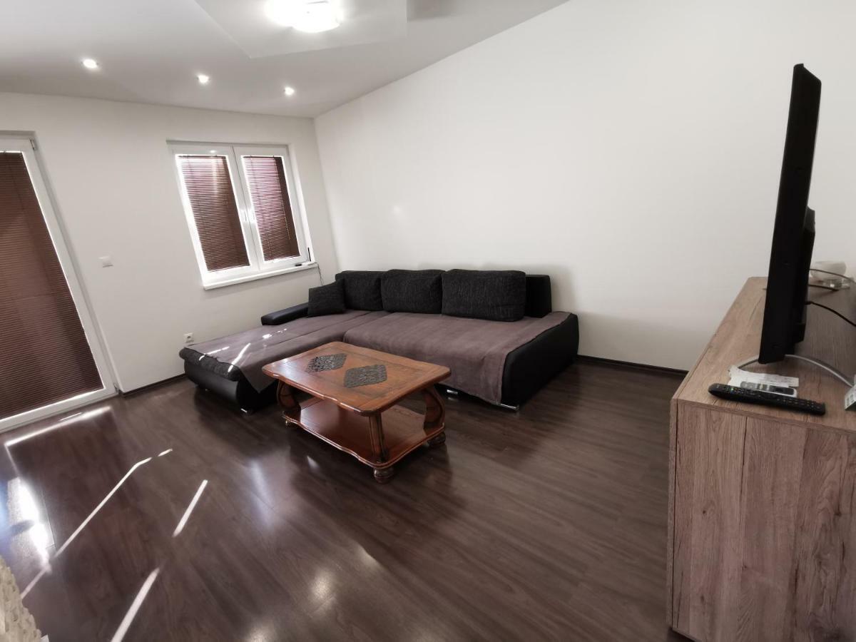 Apartment J&D Dunajska Streda Ngoại thất bức ảnh